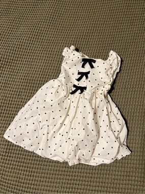 Baby GAP 6-12 months White Polka Dot Dress with Black Bow Accents